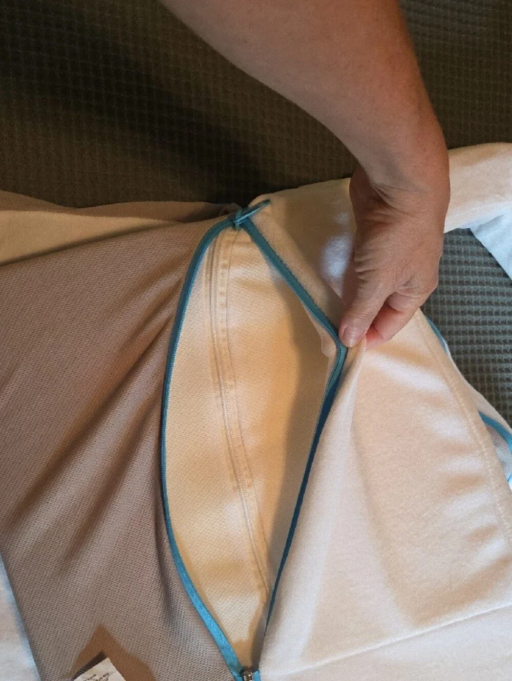 MedCline Pillow System